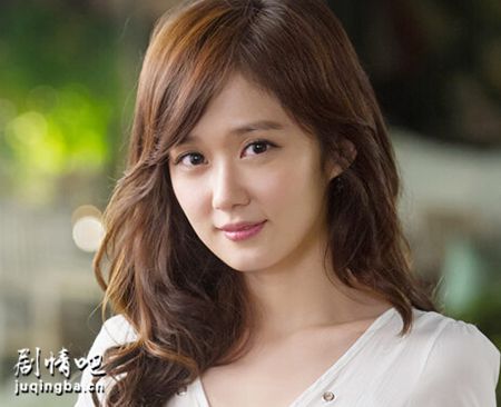 热血主妇名侦探剧照